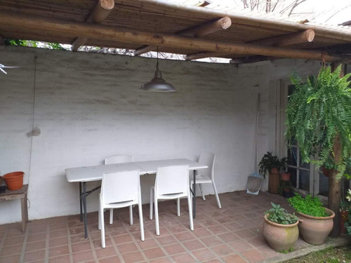 Casa En Venta 3 Dormitorios En Bº Inaudi
