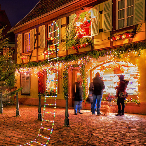 Decoración Navideña De 3 Metros De Luz Led Con Papá Noel Tre