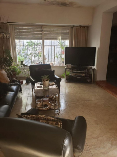 Imagen 5 de 17 de Casa En Venta En Ramos Mejía