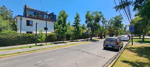 Buena Casa En Excelente Sector De Ñuñoa