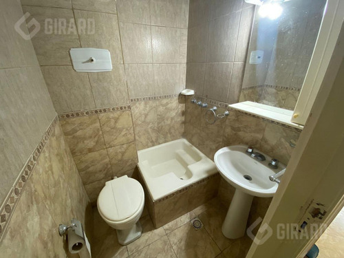 Imagen 21 de 21 de Venta De Departamento 1 Ambiente, Zona Centro.