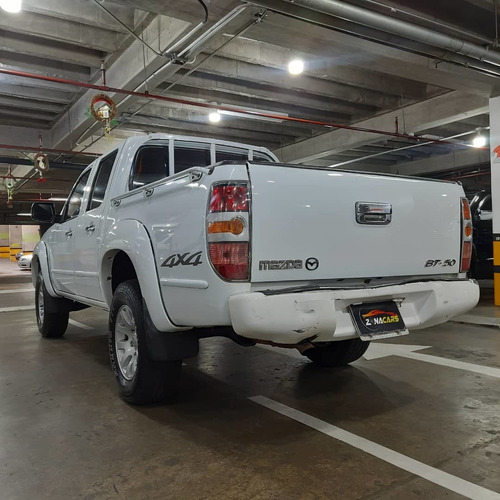 Imagen 4 de 10 de Mazda Bt 50 Sincronica 4x4