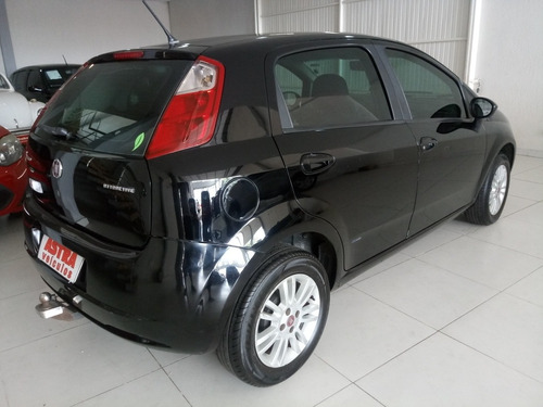 Fiat Punto Attractive 1.4 Flex Mec.