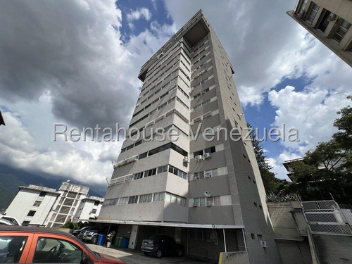 Cod. 18: Bonito Apartamento En Los Chaguaramos. No Dejes De Visitarlo