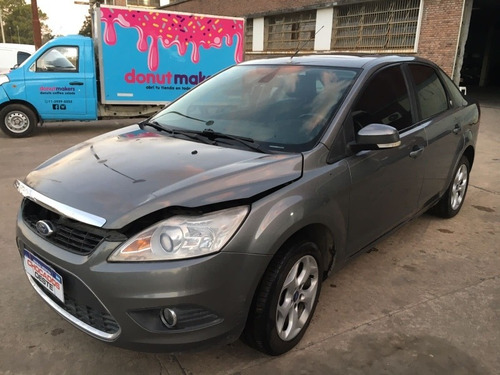 Imagen 6 de 12 de Ford Focus Ghia
