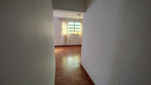 Casa 3 Ambientes En Venta, Apta Credito