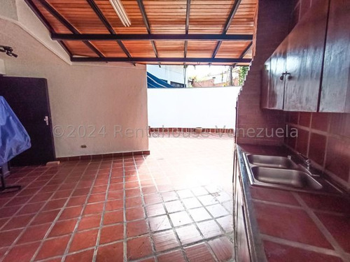 Jg Cod Flex 25-20890 Se Vende Bella Actualizada Y Espaciosa Casa De 400 Mts En San Bernardino Negociable