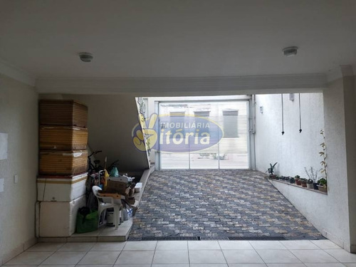 Imagem 21 de 26 de Sobrado 3 Dorm, 3 Suíte, 4 Vagas, 253,77 M - 7950