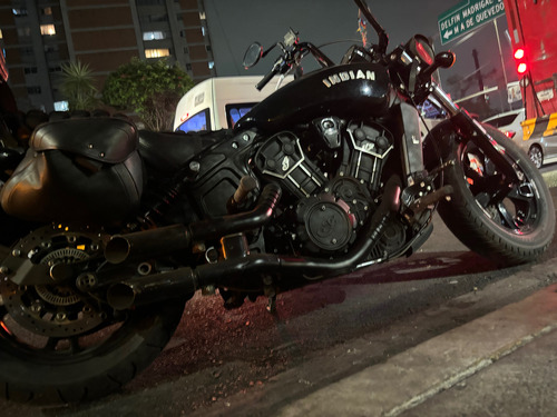 Indian Scout Bobber Sixty Negra