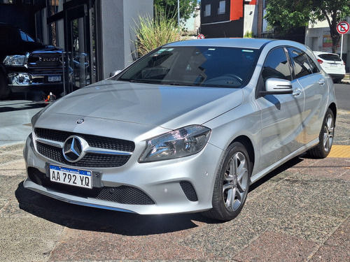 Mercedes-Benz Clase A 1.6 A200 Urban 156cv