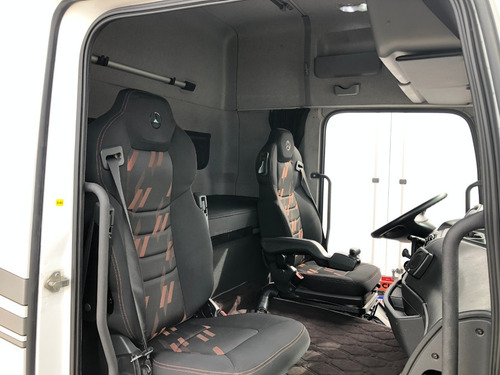 Imagem 16 de 25 de Mercedes Benz Axor 2544 6x2 Ano 2019 Trucado