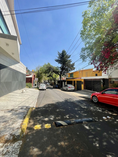 Terreno En Venta En Lomas De Las Aguilas