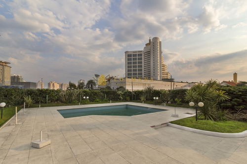 Apartamento A 1 Cuadra De La Playa Mansa - Consulte!!!!!!- Ref: 3914