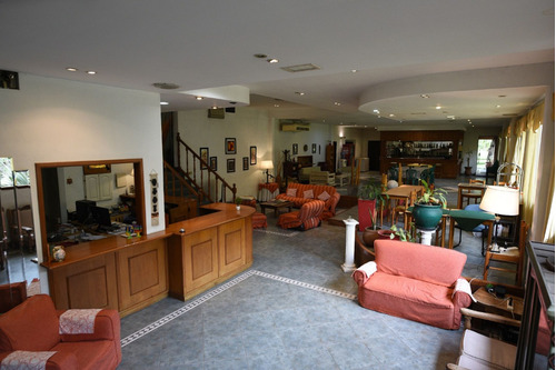 Venta De Hotel 20 Hab Con Parque Y Pileta En Pilar