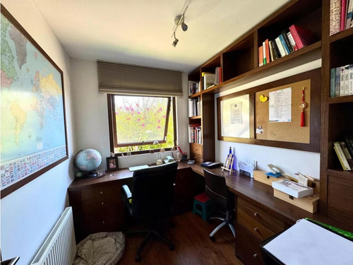 Casa En Las Condes/ S C De Apoquindo Condominio