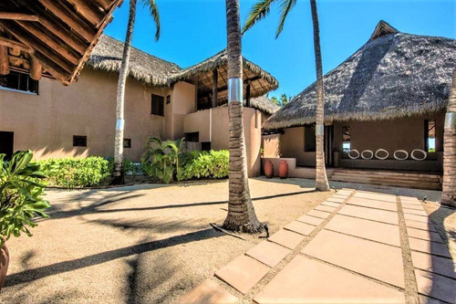 Casa En Tres Vidas Acapulco
