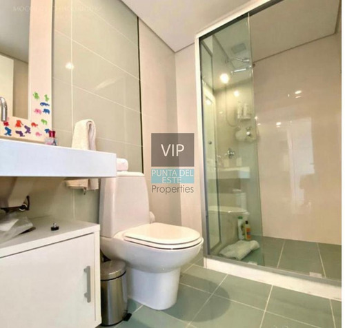 Imagen 6 de 12 de Alquilo Hermoso Departamento En Edificio Con Servicios - Punta Del Este Mansa