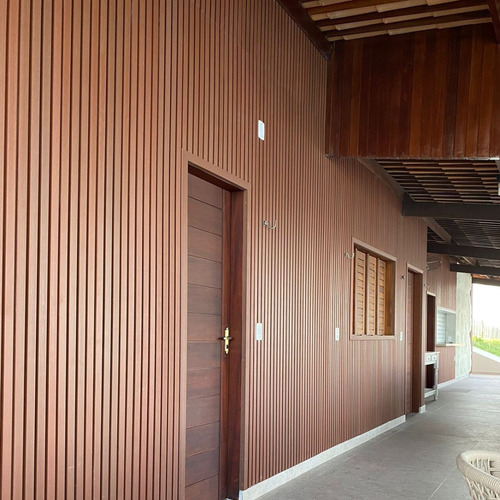 Painel Ripado Wpc Externo Varias Cores 2,90m X 20cm (0,58m²)