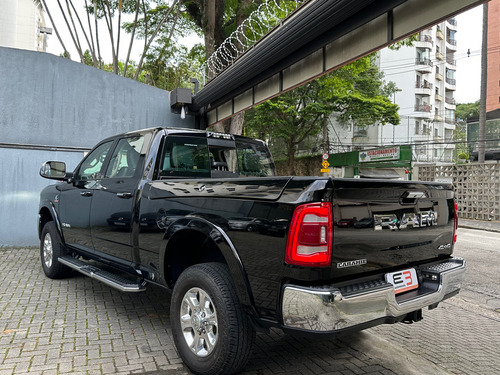 RAM Ram 2500 6.7 Laramie Cab. Dupla 4x4 Aut. 4p
