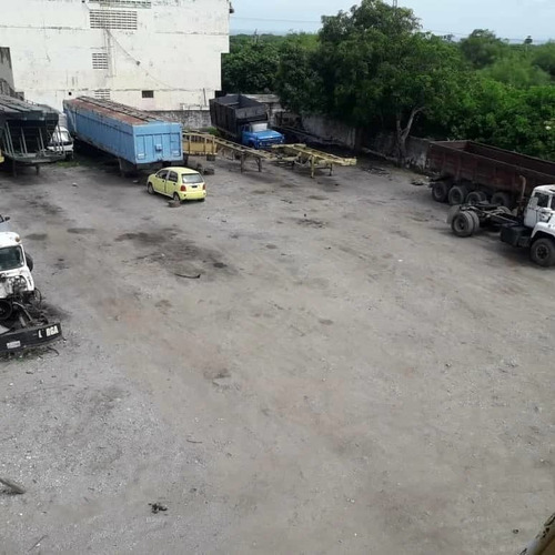 Imagen 26 de 26 de Leal Pérez Vende Bomba De Gasolina En Puerto Cabello