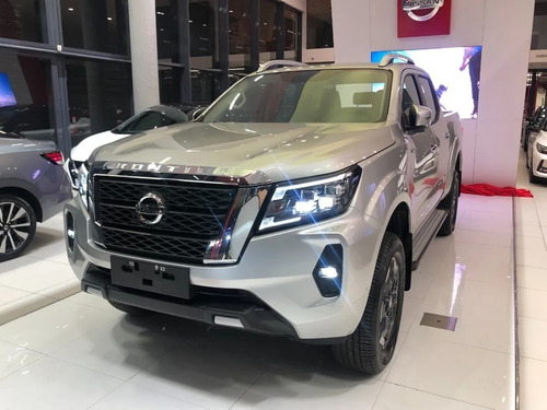 Imagen 9 de 25 de Nissan Frontier Xe 4x4 Manual 2022