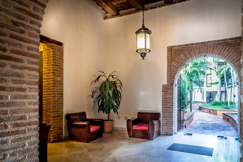For Rent Apartamento Amueblado Zona Colonial De 2 Habitaciones Y 2 Parqueos Proyecto Exclusivo
