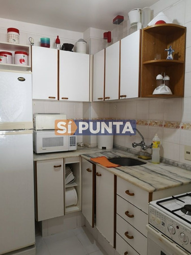 Imagen 8 de 28 de Apartamento En Venta - Playa Mansa