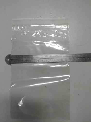 Imagen 2 de 3 de Bolsa De Celofán Polipropileno 20x15 Con Pega Adhesiva