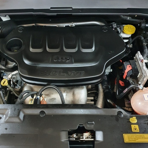 Imagem 10 de 12 de Jeep Compass Longitude 2.0 4x2 Flex Aut.