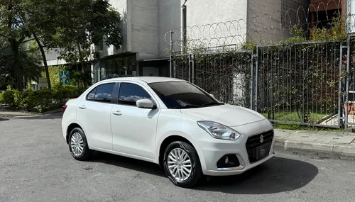 Suzuki Swift 1.2 Dzire At