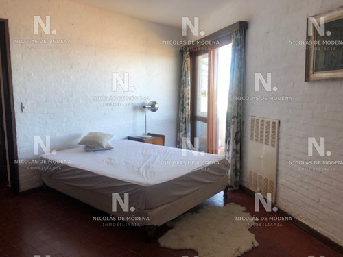 Casa En Venta Frente Al Mar- Ref: 2228