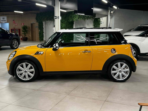 Mini Cooper 1.6 S 16V TURBO GASOLINA 2P AUTOMÁTICO