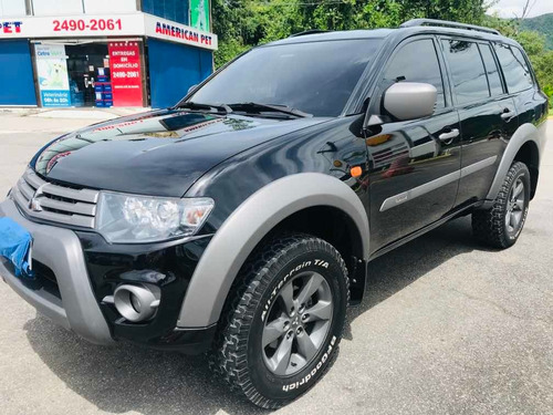 Mitsubishi Pajero Outdoor