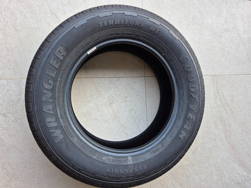 Cj. Pneu Goodyear Wranglar Território Ht 235/65r17 Rampage (Usado)