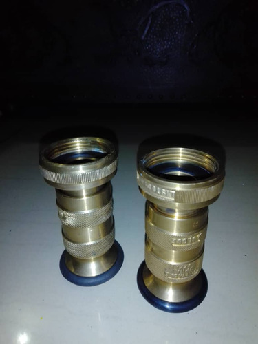 Pitón Pico De Bronce Para Manguera De 1 1/2 (Usado)