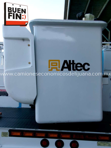 Camion 2011 Ford F550 Grua Canastilla 13 M Insulada 4x4