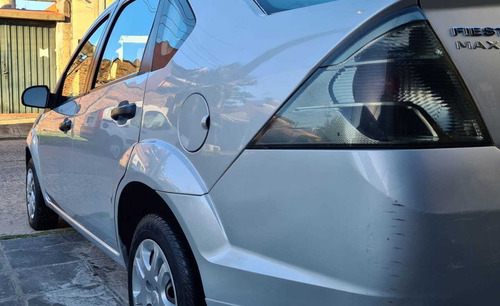 Ford Fiesta Max One Ambie 1.6 Ambiente Plus
