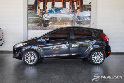 Imagen 2 de 13 de Ford Fiesta Kinetic Design 2014 1.6 Se Plus 120cv