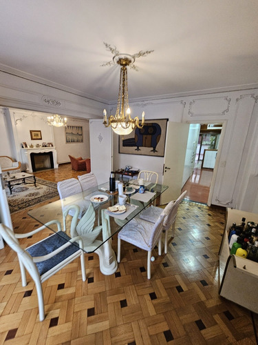Excelente Departamento 6 Ambientes En Recoleta Con Cochera