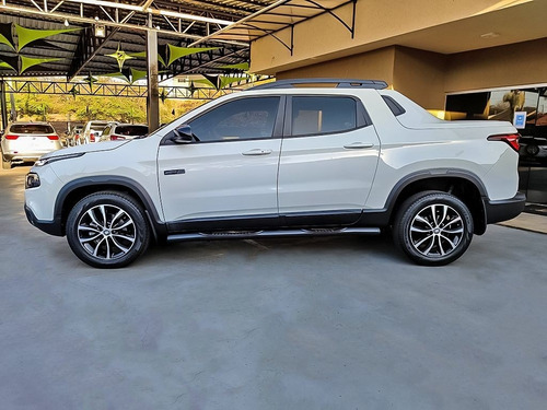Imagem 8 de 15 de Fiat Toro 2.0 16v Turbo Ultra 4wd 2020