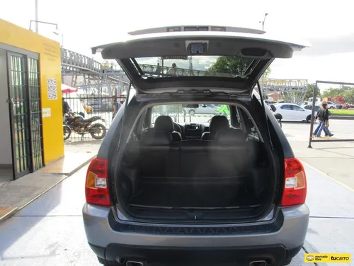 Kia New Sportage Lx 4x2 2000cc Mt Aa