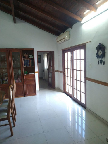 Imagen 12 de 17 de Casa En Venta En Lanús Oeste