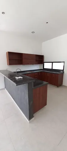 Casa En Venta Merida, Privada Paseos Del Country, Entrega Inmediata.