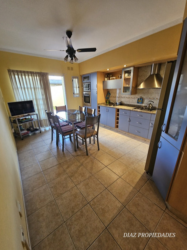 Excelente Triplex 5 Amb. Apto Credito Toma Depto En Pago