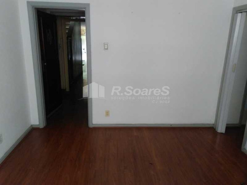 Imagem 3 de 15 de Apartamento Com 3 Quartos Em São Cristovão. Rua Fonseca Teles - Cpap30518