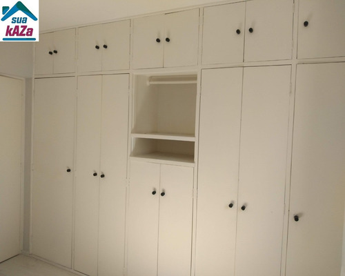 Imagem 3 de 26 de Lindo Apartamento, Conservado Com Amplos Comodos Em Excelente Localização. - Ap00756 - 69471701
