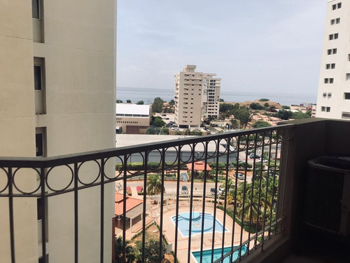 Imagen 3 de 9 de Apartamento Con Piscina Cerca De Uru En Venta