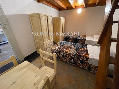 Venta De Piso Tipo Ph (1º Piso) Con Excelente Renta - San Telmo