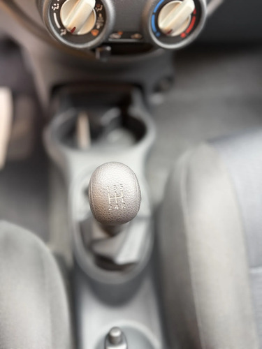 Nissan March 1.6 Active