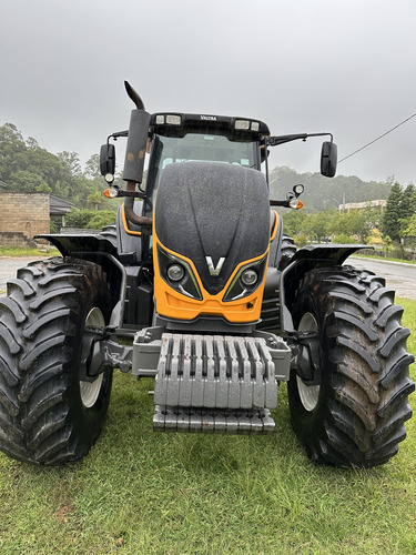 Equipado Com Gps Trimble - Tela Gfx750, Receptor Nav900